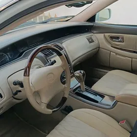 Toyota Avalon 2000