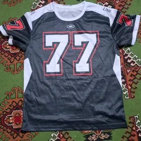 Futbolka 77