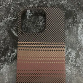 IPhone 16 pro Pitaka çehol