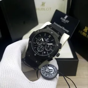Hublot sagat часы