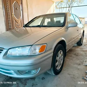 Toyota Camry 2000