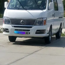 Nissan Urvan 2008