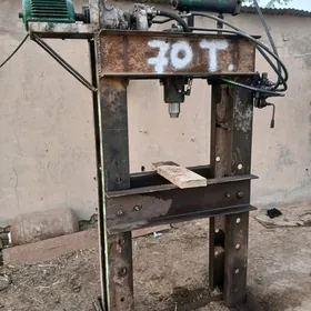 press stanok