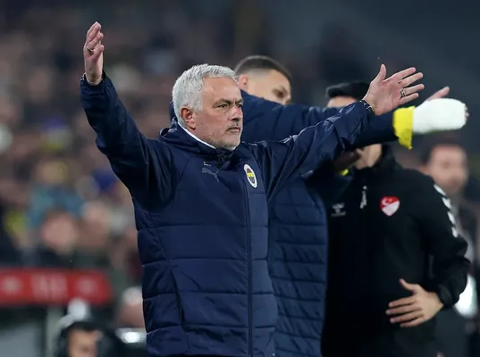 HT Spor: Моуринью возглавит сборную Португалии. Достигнуто предварительное соглашение