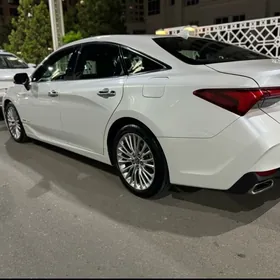 Toyota Avalon 2019