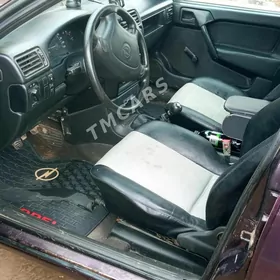 Opel Vectra 1992
