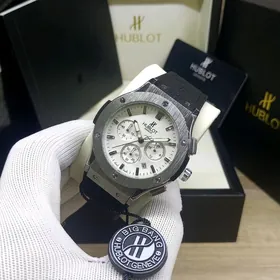 Hublot sagat часы