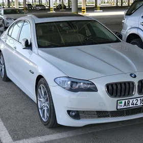 BMW F10 2011