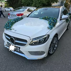 Mercedes-Benz C300 2016