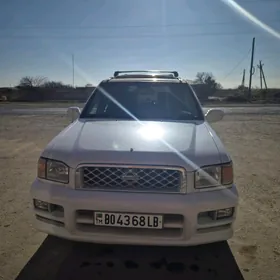 Nissan Pathfinder 2004