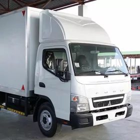Mitsubishi Canter 2025