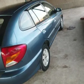 Kia K3 2002