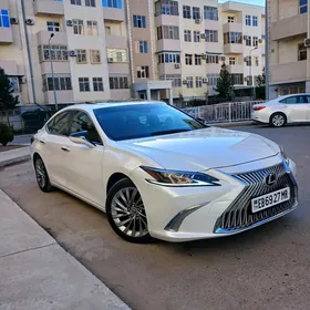 Lexus ES 350 2019