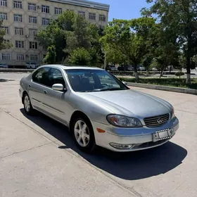 Infiniti Q 2001