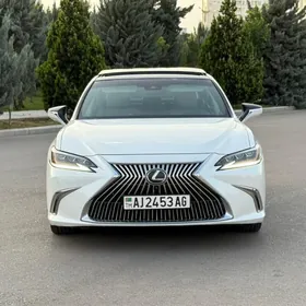 Lexus ES 350 2019