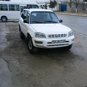 Toyota RAV4 1999