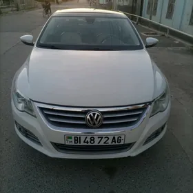 Volkswagen Passat 2010