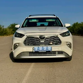 Toyota Highlander 2020