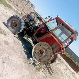 MTZ 82 2005