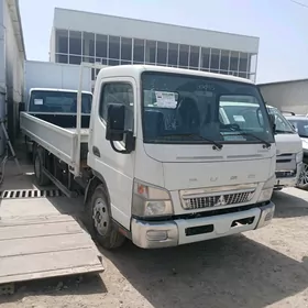 Mitsubishi Canter 2025