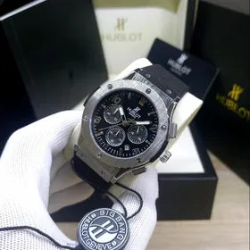 Hublot sagat часы