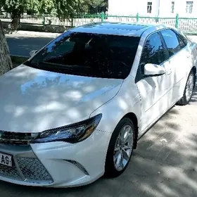 Toyota Camry 2016