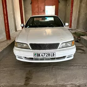 Nissan Cefiro 1994