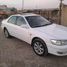 Toyota Camry 2000