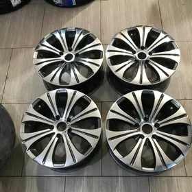 Camry R17