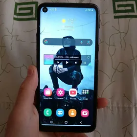 Samsung M11