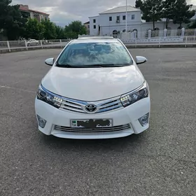 Toyota Corolla 2015