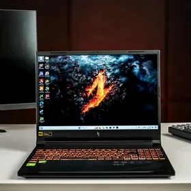 Acer Nitro V16 RTX 4060|Ryzen