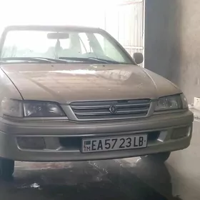 Toyota Corona 1997