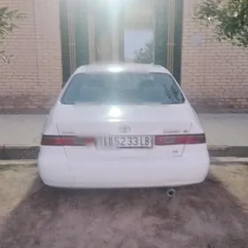 Toyota Camry 1998