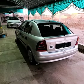 Opel Astra 2002