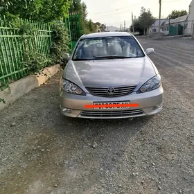 Toyota Camry 2005
