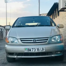 Toyota Sienna 2002