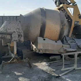 Beton meşalka