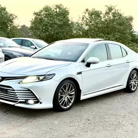 Toyota Camry 2022