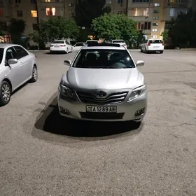 Toyota Camry 2010