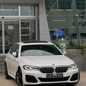 BMW 540 2022