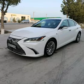 Lexus ES 350 2020