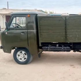 UAZ 452 2009