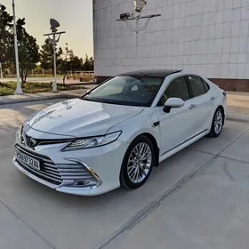 Toyota Camry 2023