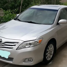 Toyota Camry 2010