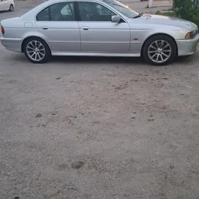 BMW 530 2001