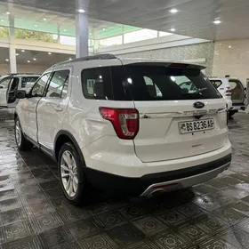 Ford Explorer 2019