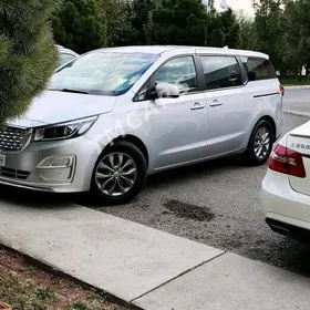 Kia Sedona 2020