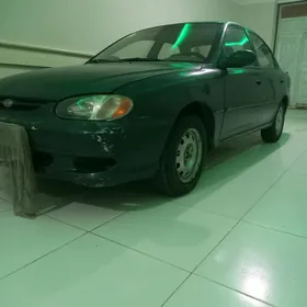 Kia Sephia 2000