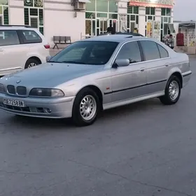 BMW E39 1998